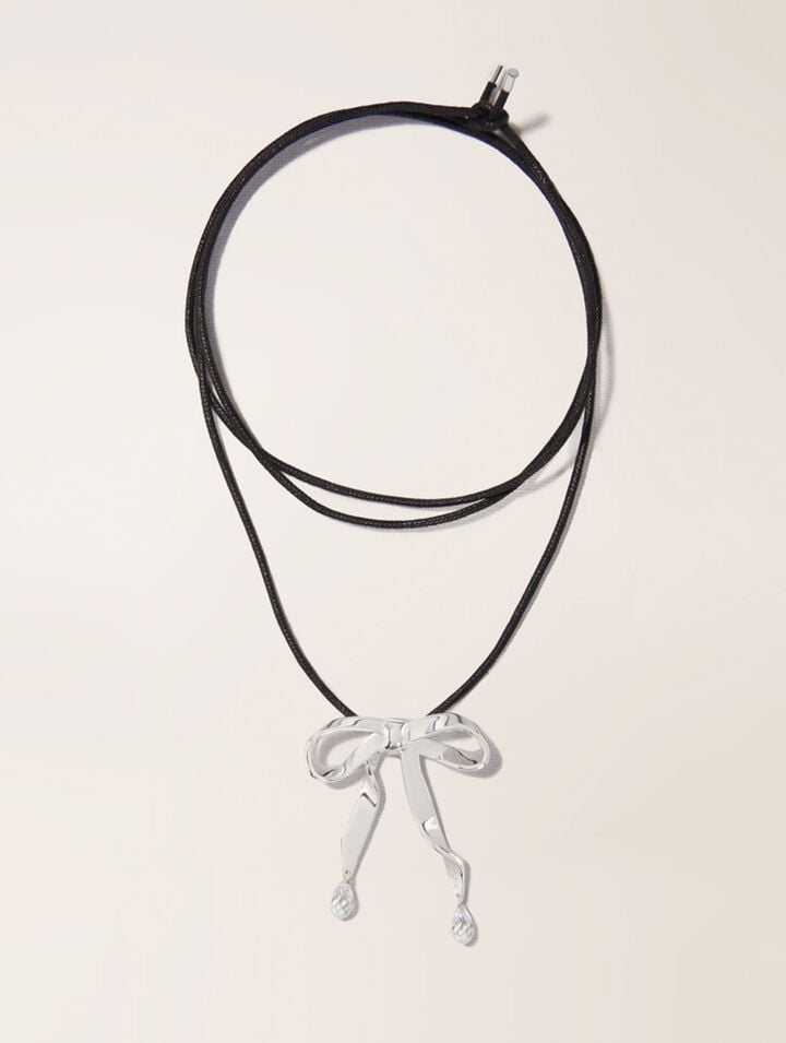 Silver bow necklace