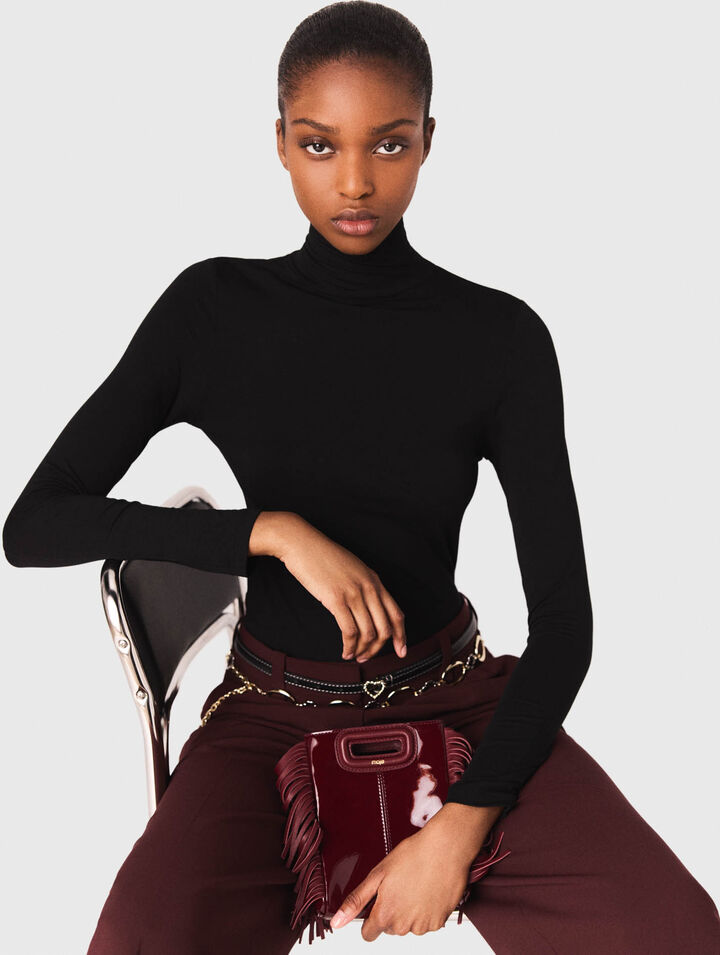 Long-sleeved top