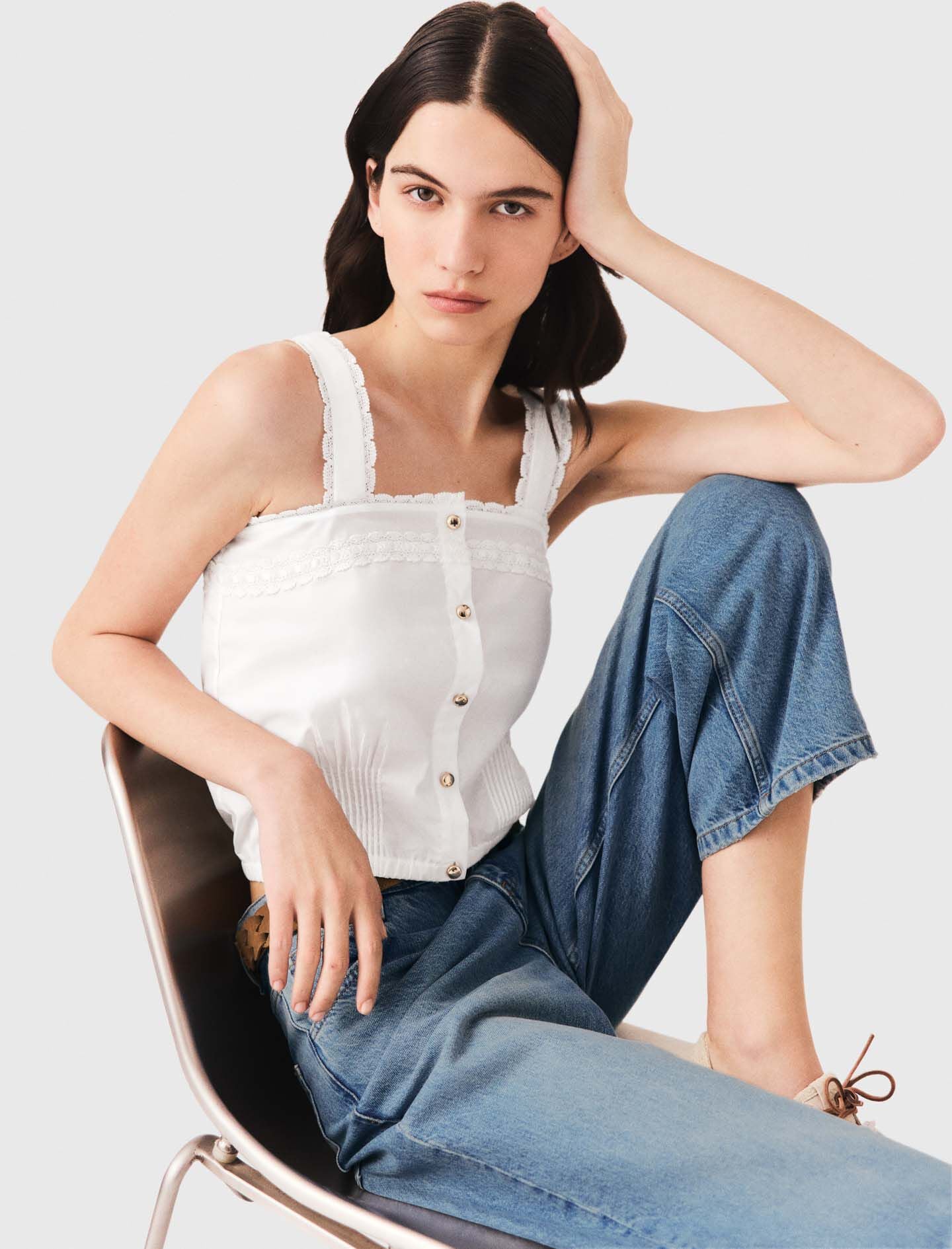 Crop top with lace trim 6