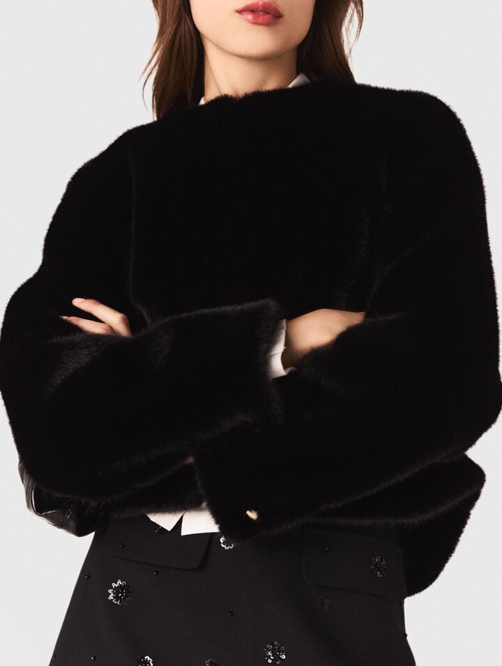 Short faux fur coat