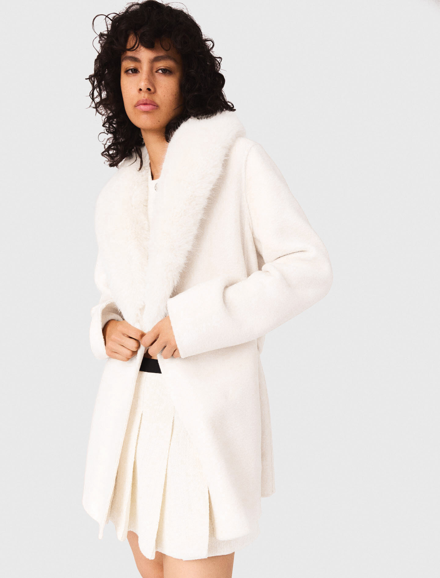 ジャケット・アウター THE TOE WHITE FUR COAT M White fur coat – THE TOÉ