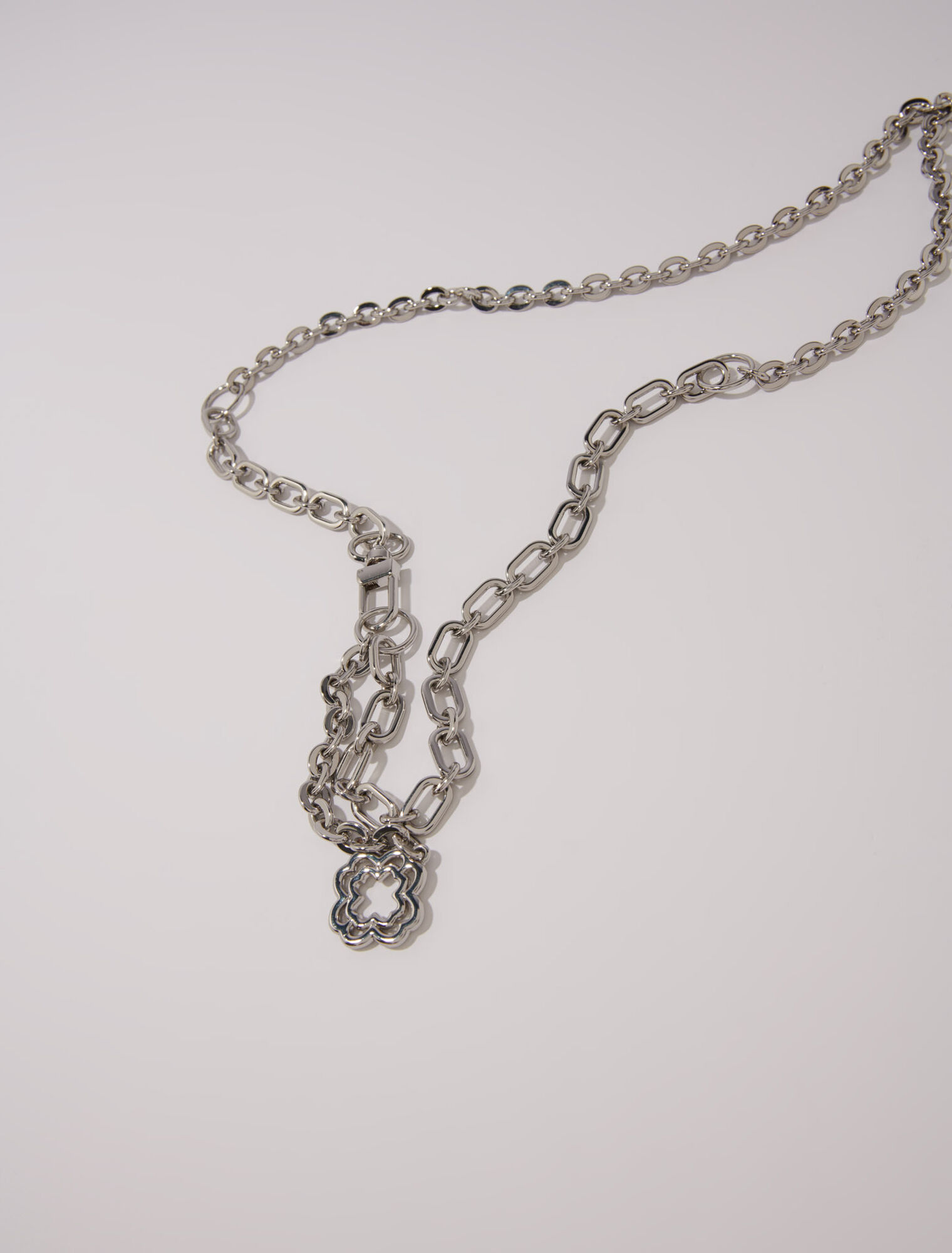 Clover logo chain belt