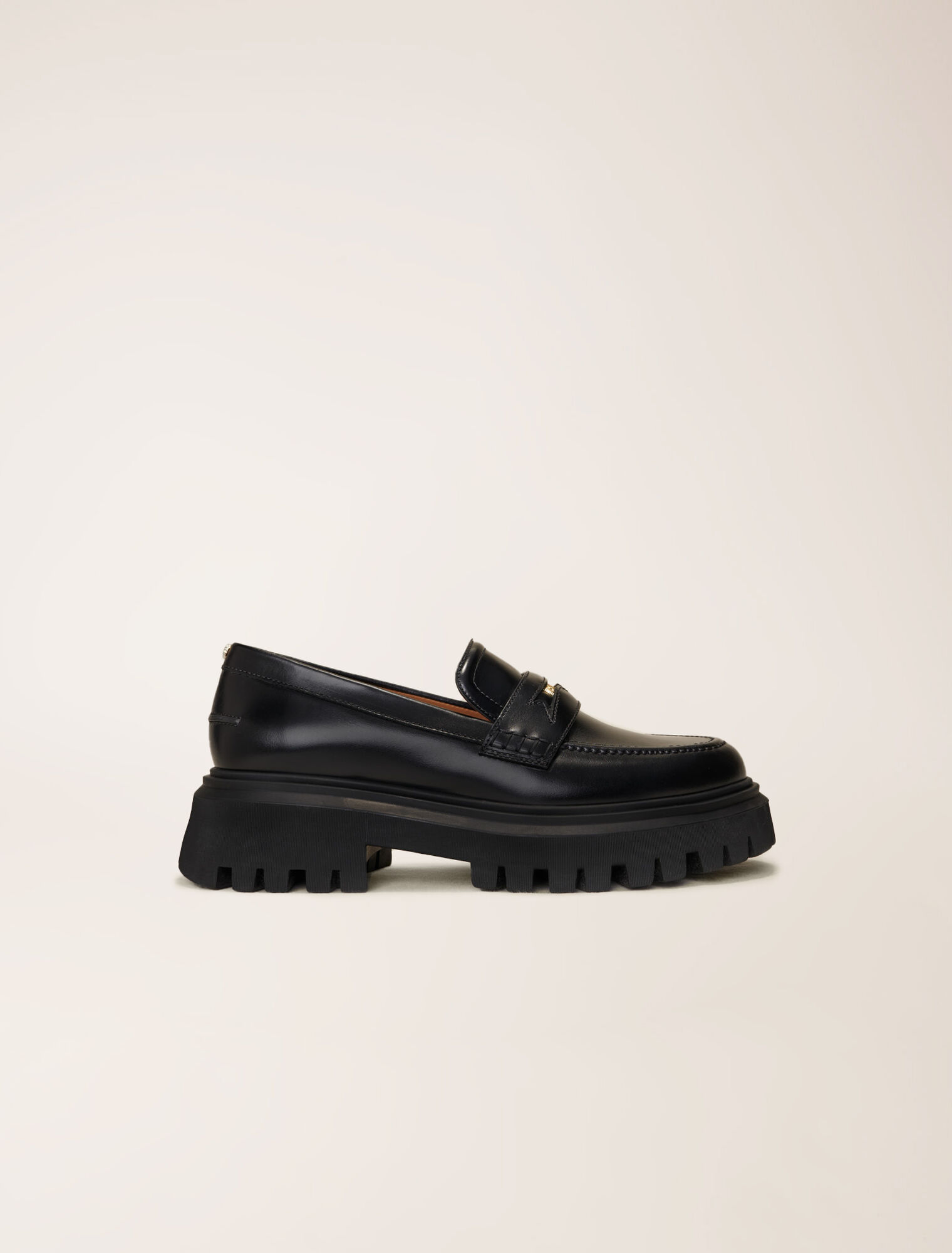 Leather loafer