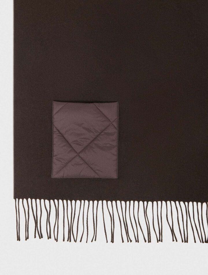 Hooded wool scarf