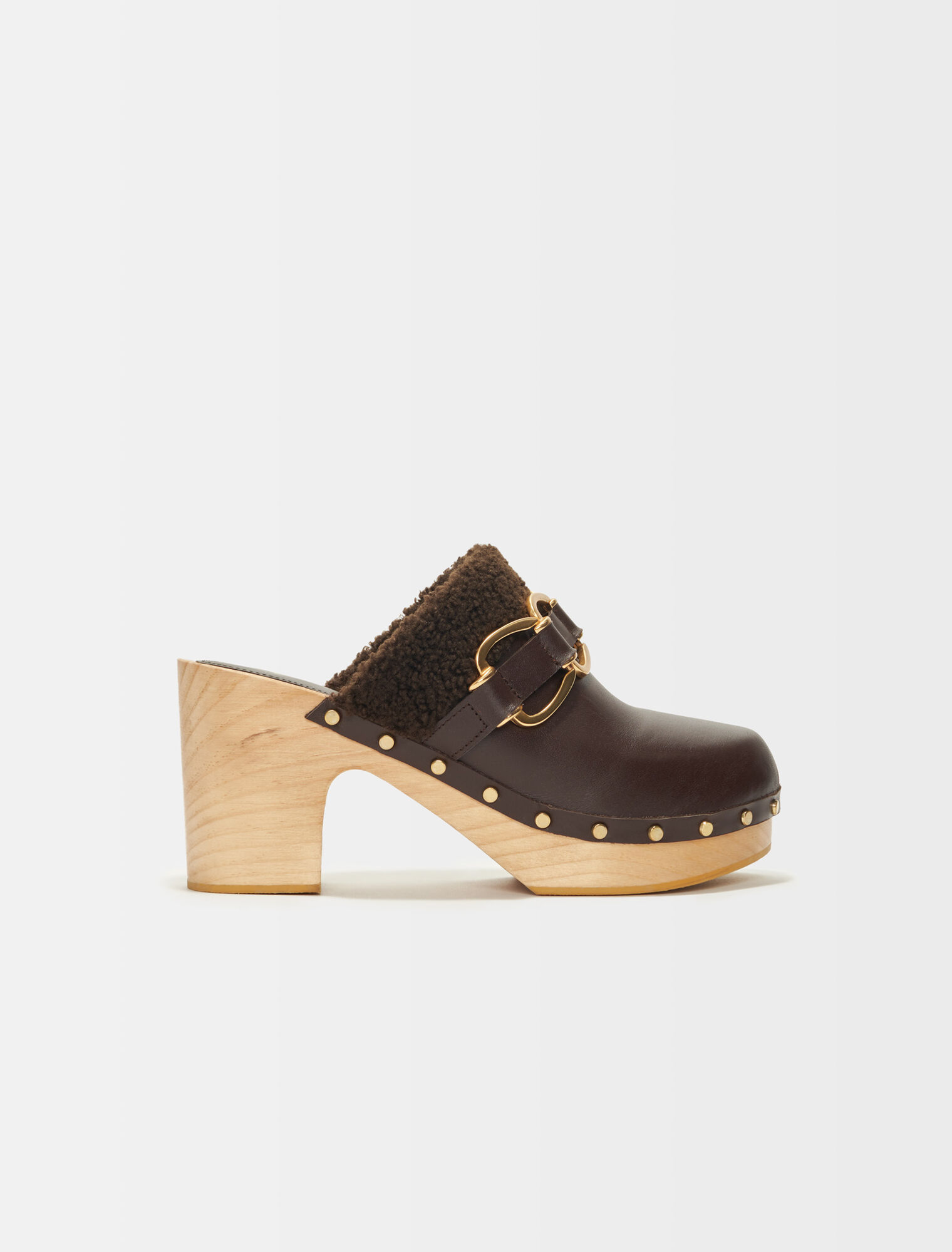 Clogs with chain-finish heels