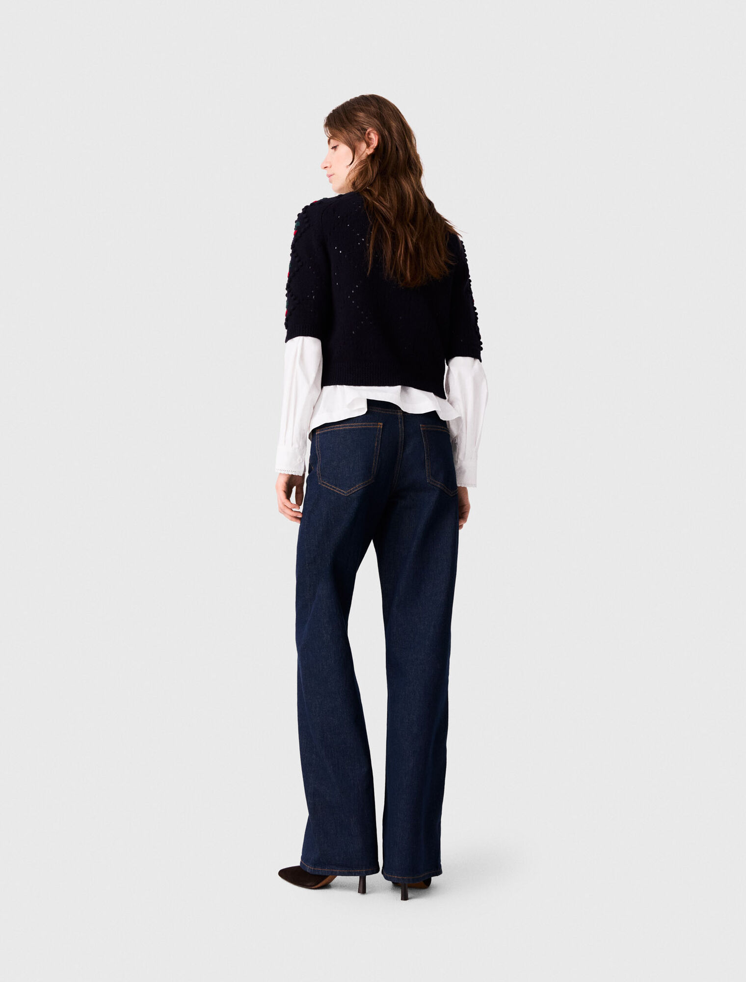 Jumper with embroidered cherries