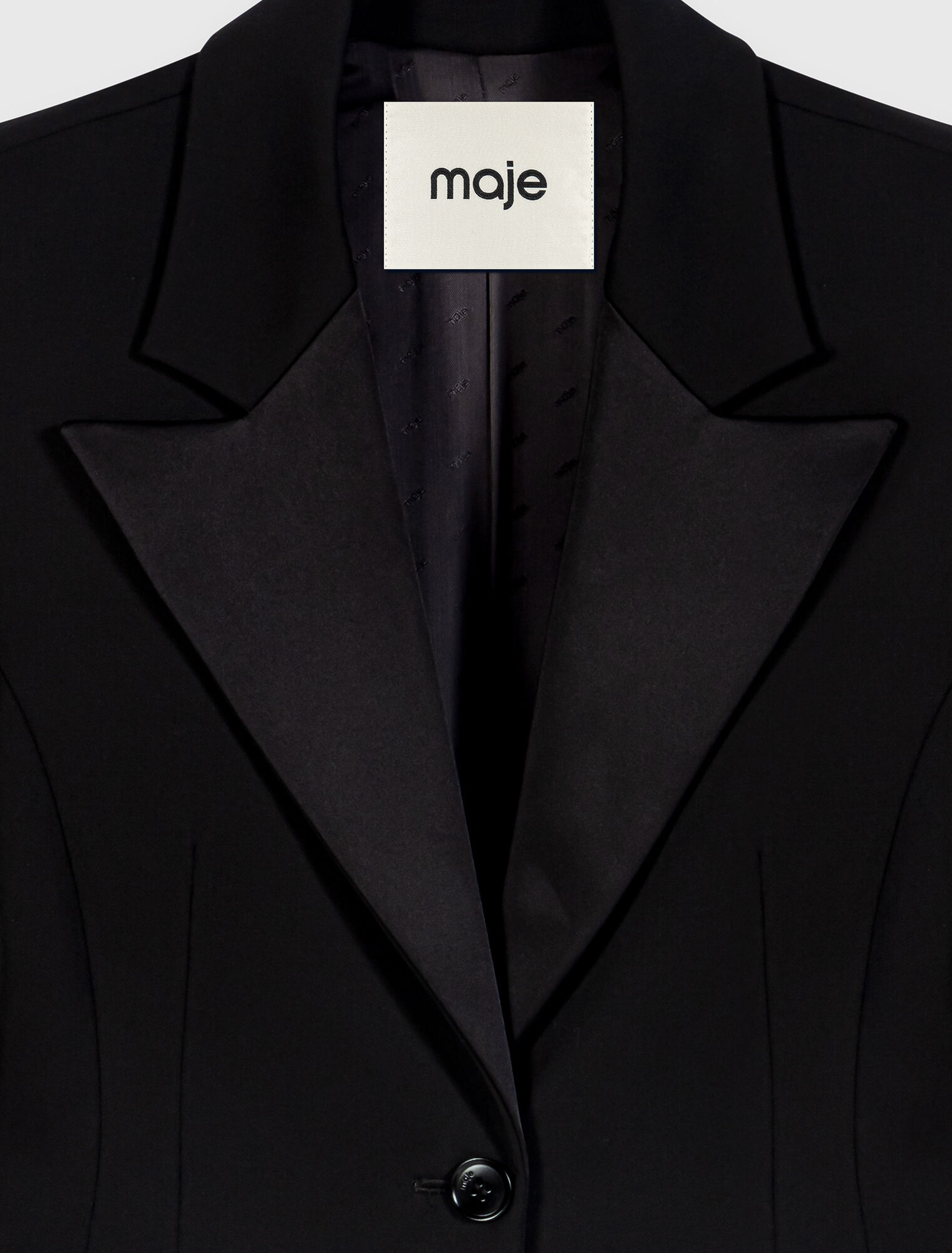 Slim-fit tuxedo jacket