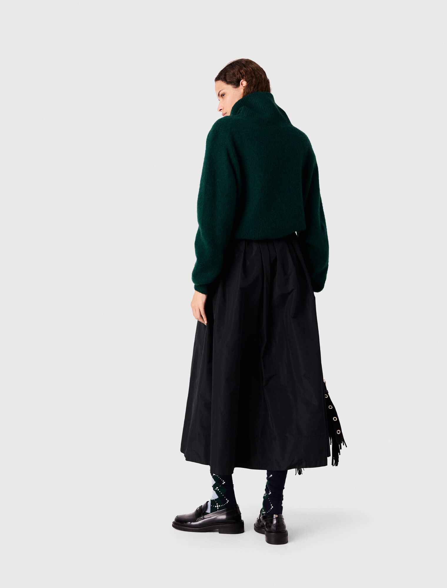 Long skirt with contrast waistband