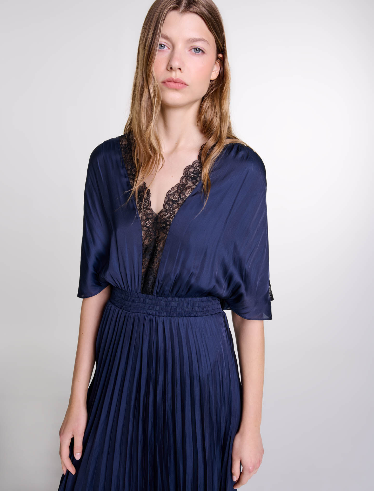 定番のお歳暮 dress maxi Pleated with Maje | Offline_Dresses - lace ワンピース