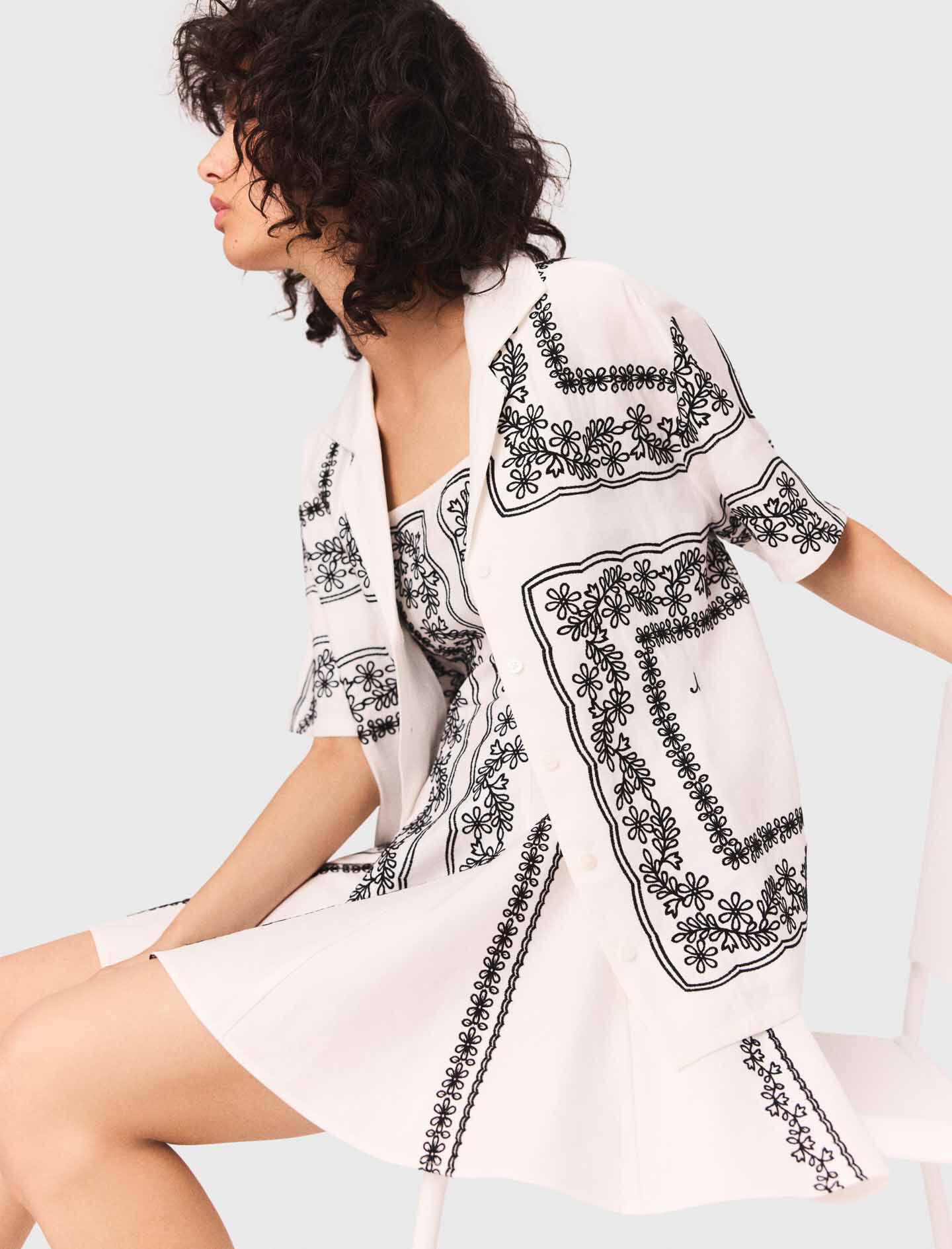 Short-sleeved embroidered shirt Bicolor for Women | Maje