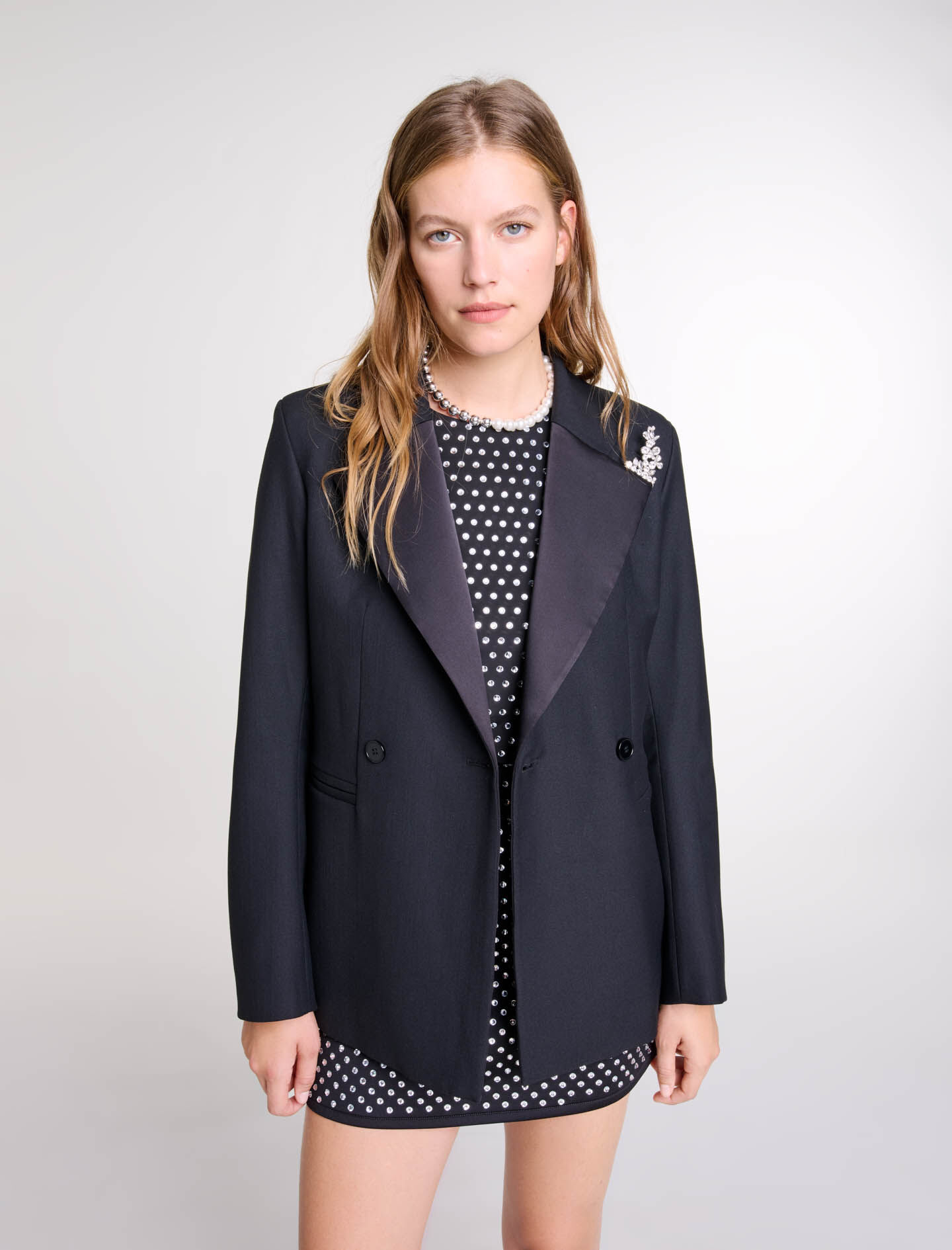 Suit jacket with brooch - Blazers | Maje