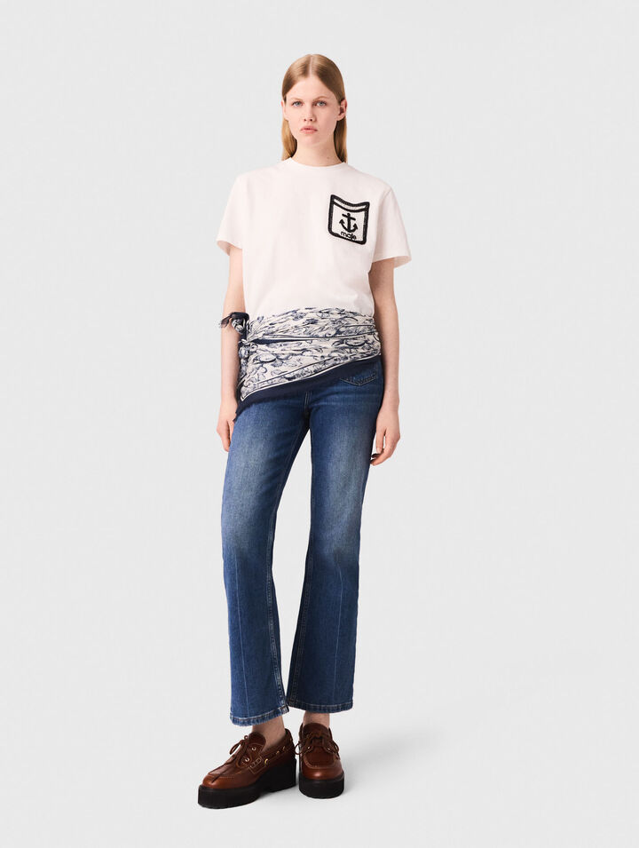 T-shirt with embroidered pocket