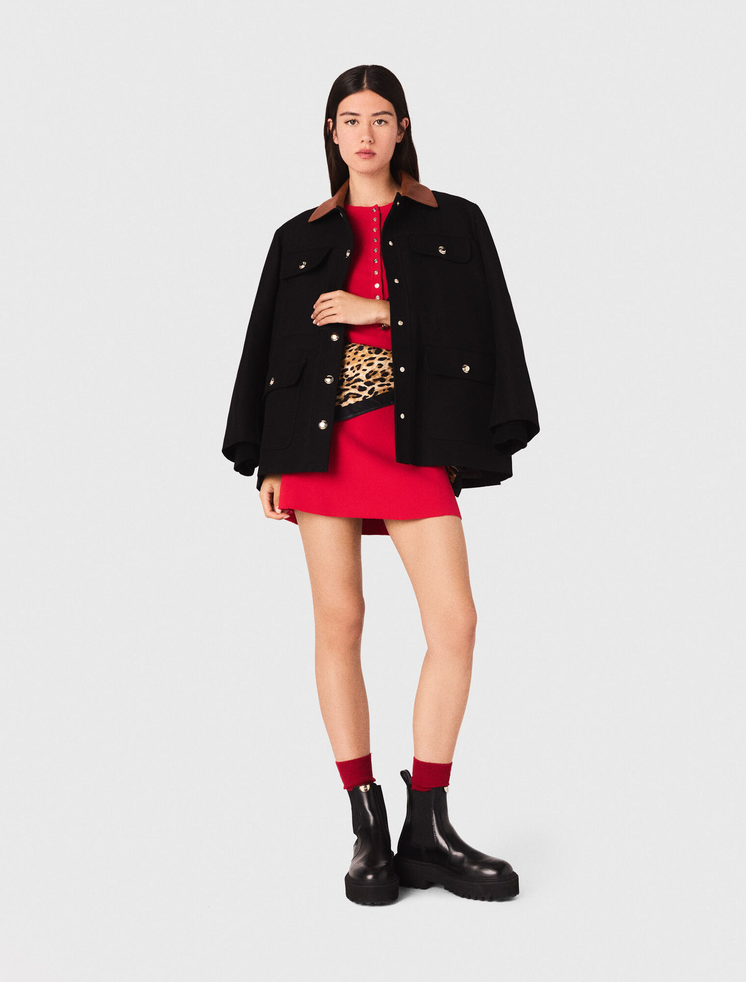 Parka with leather collar