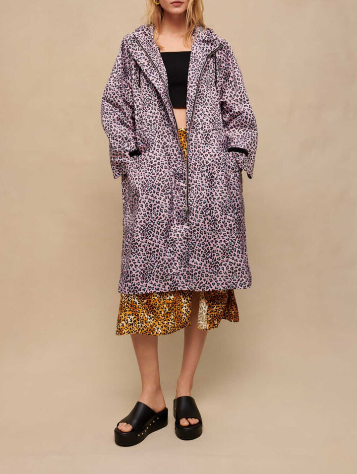 Water-repellent leopard-print coat