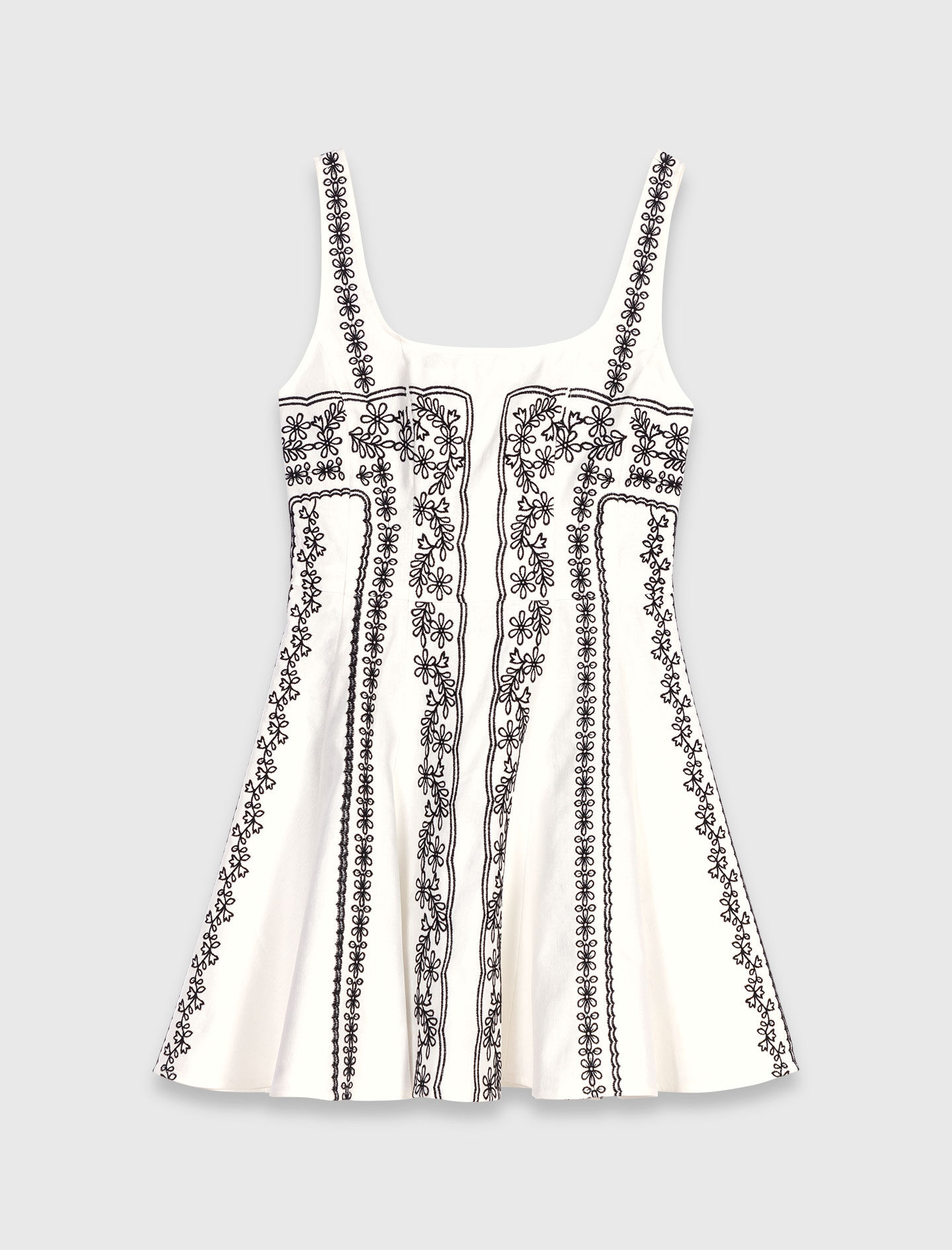 Short embroidered strap dress 7