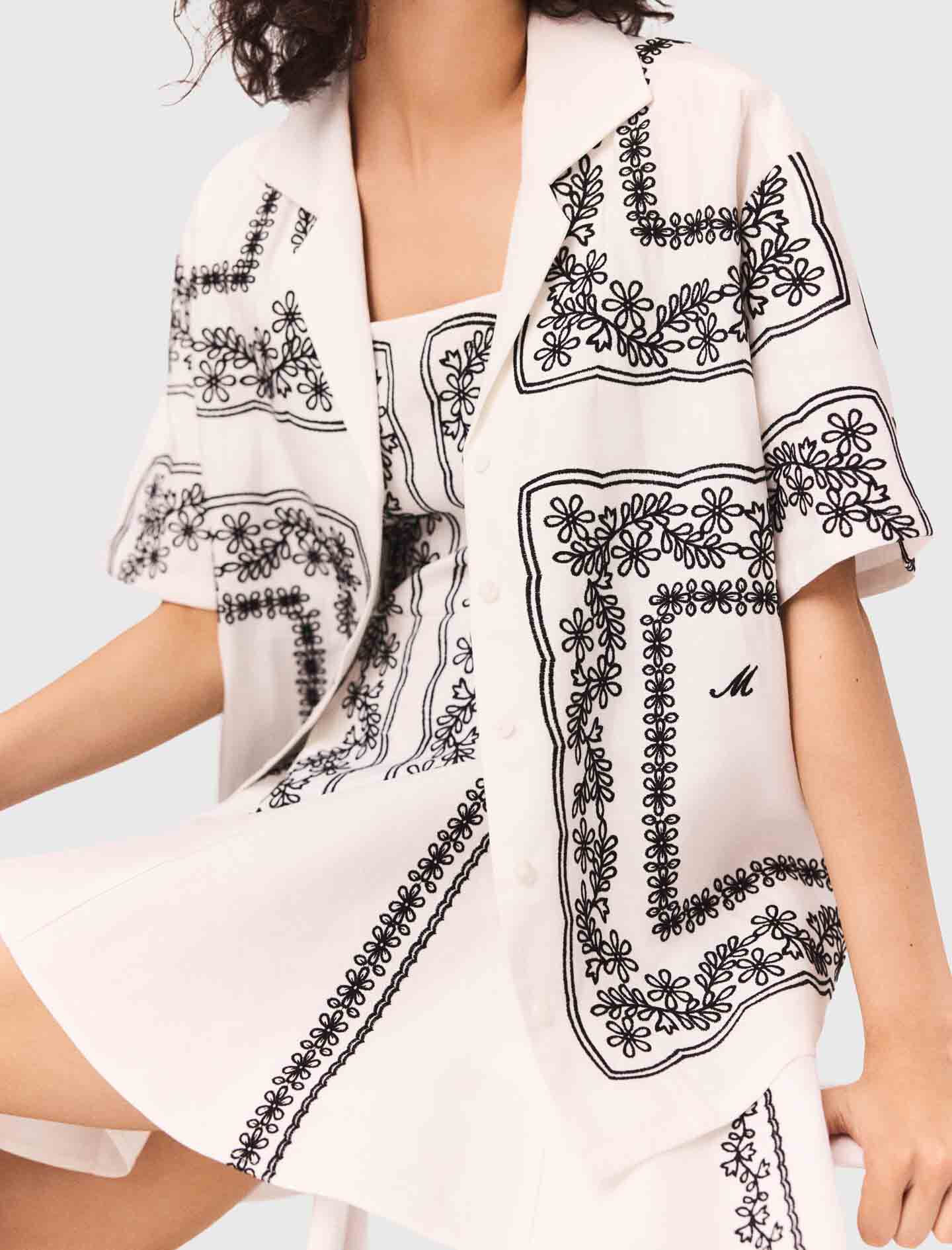 Short-sleeved embroidered shirt Bicolor for Women | Maje