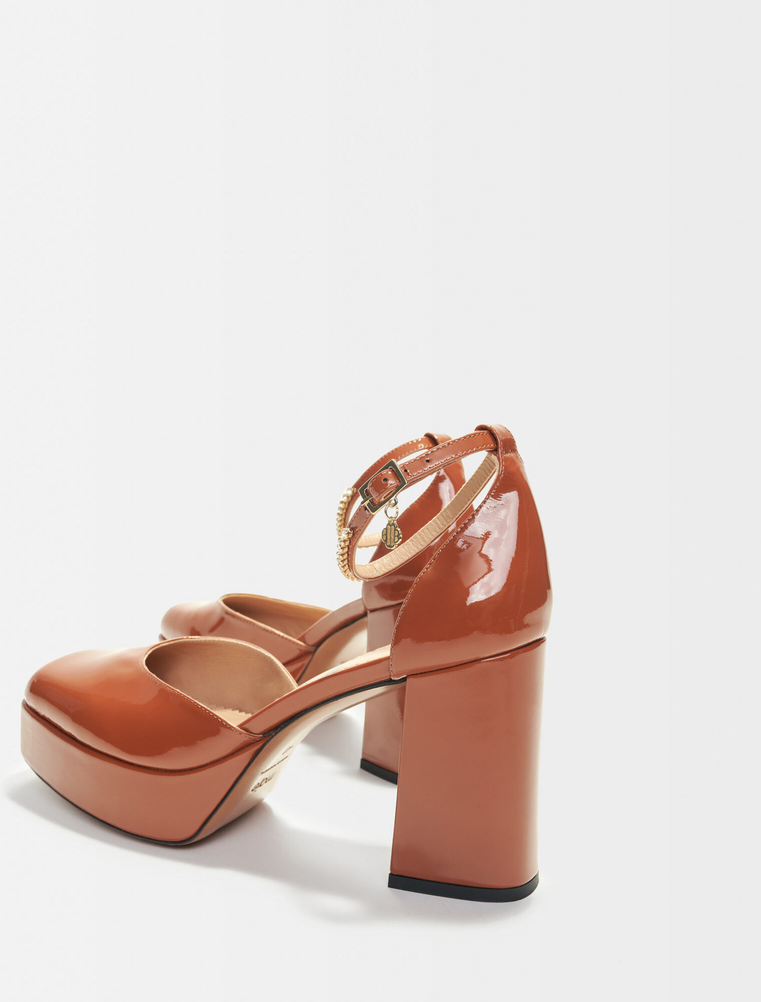 Patent platform pumps
