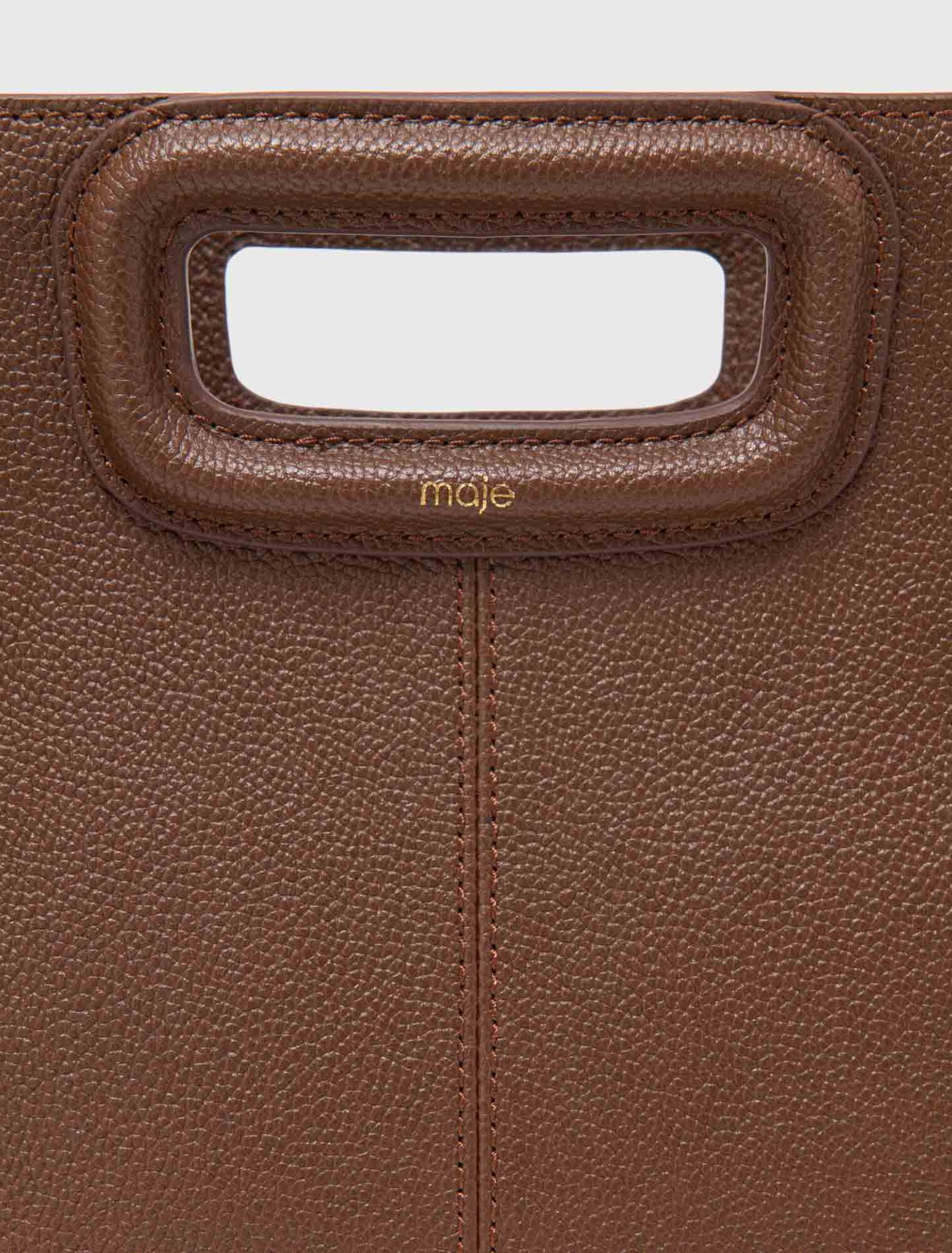 Grained leather M bag