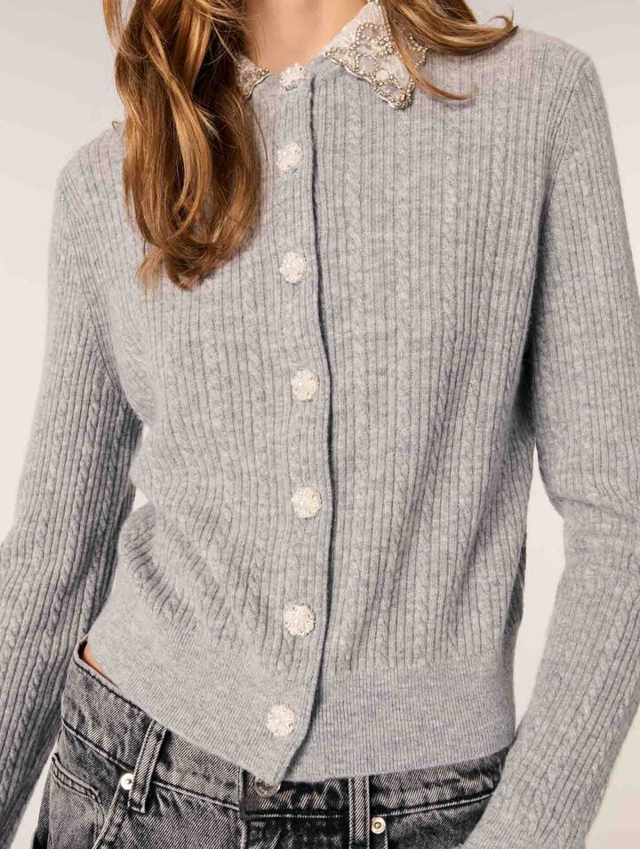 Cardigan with removable collar
