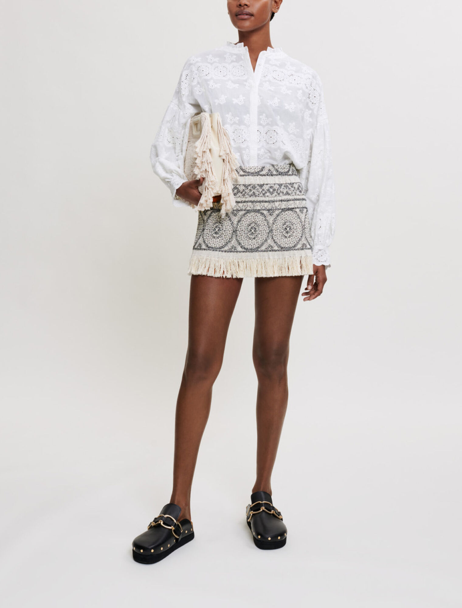 Short-style skirt in fringed jacquard