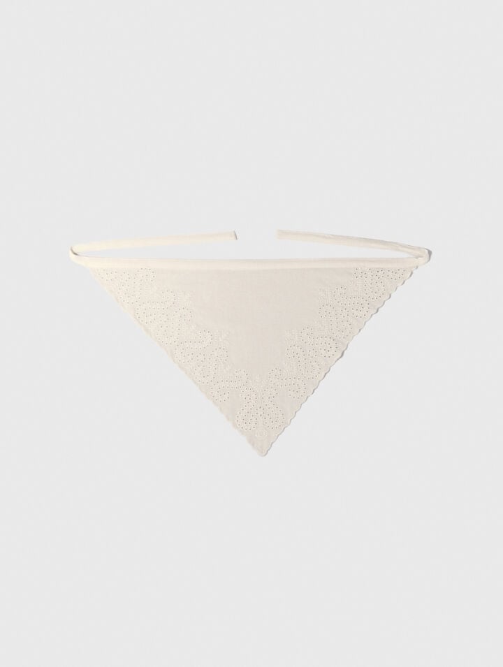 Triangle scarf