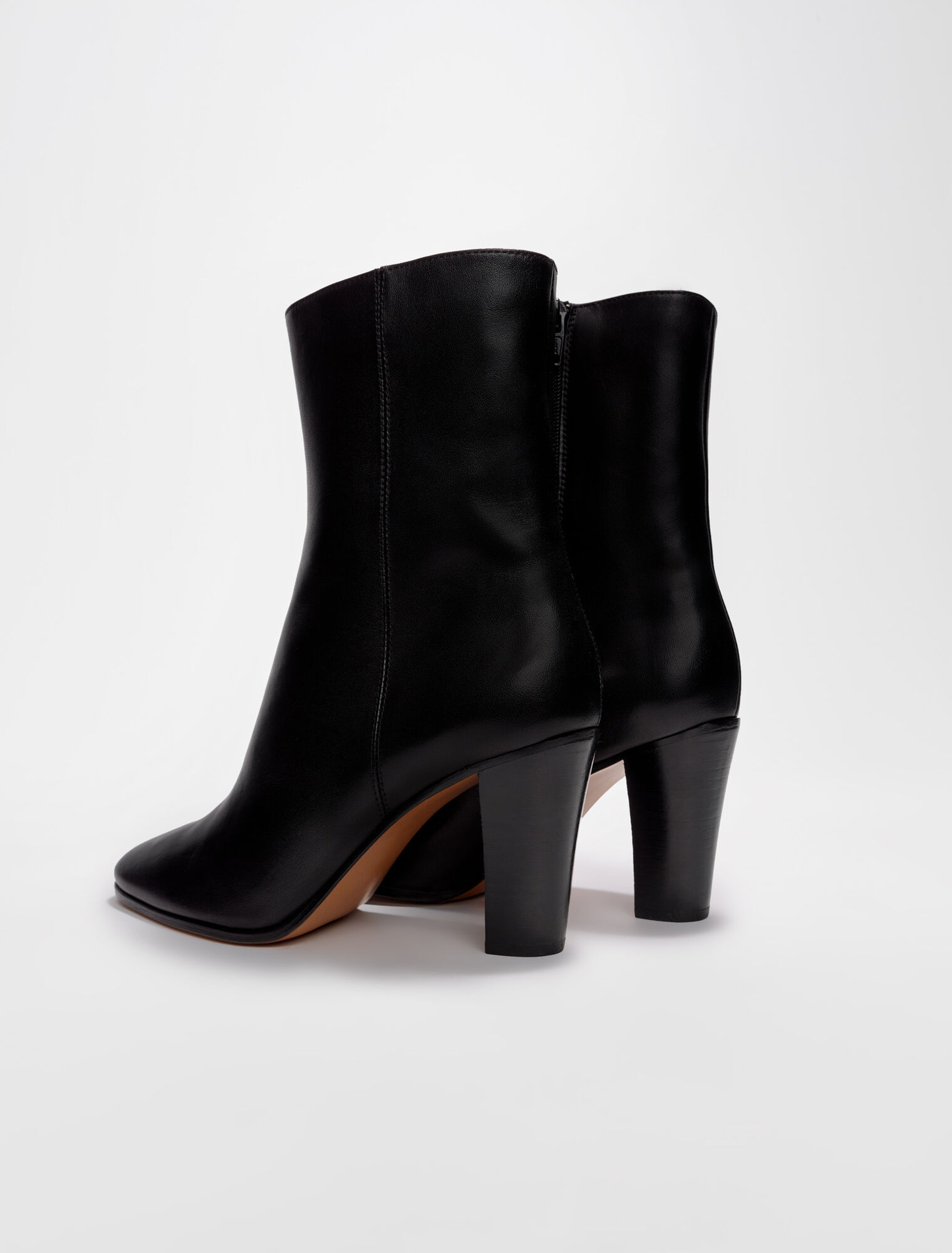 Smooth leather ankle boots