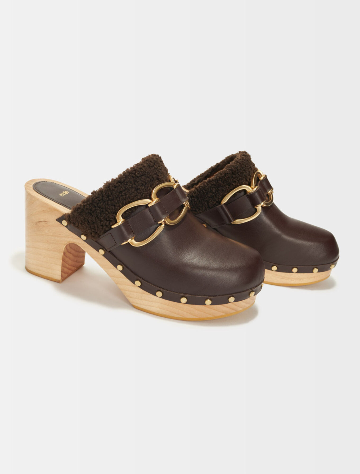 Clogs with chain-finish heels