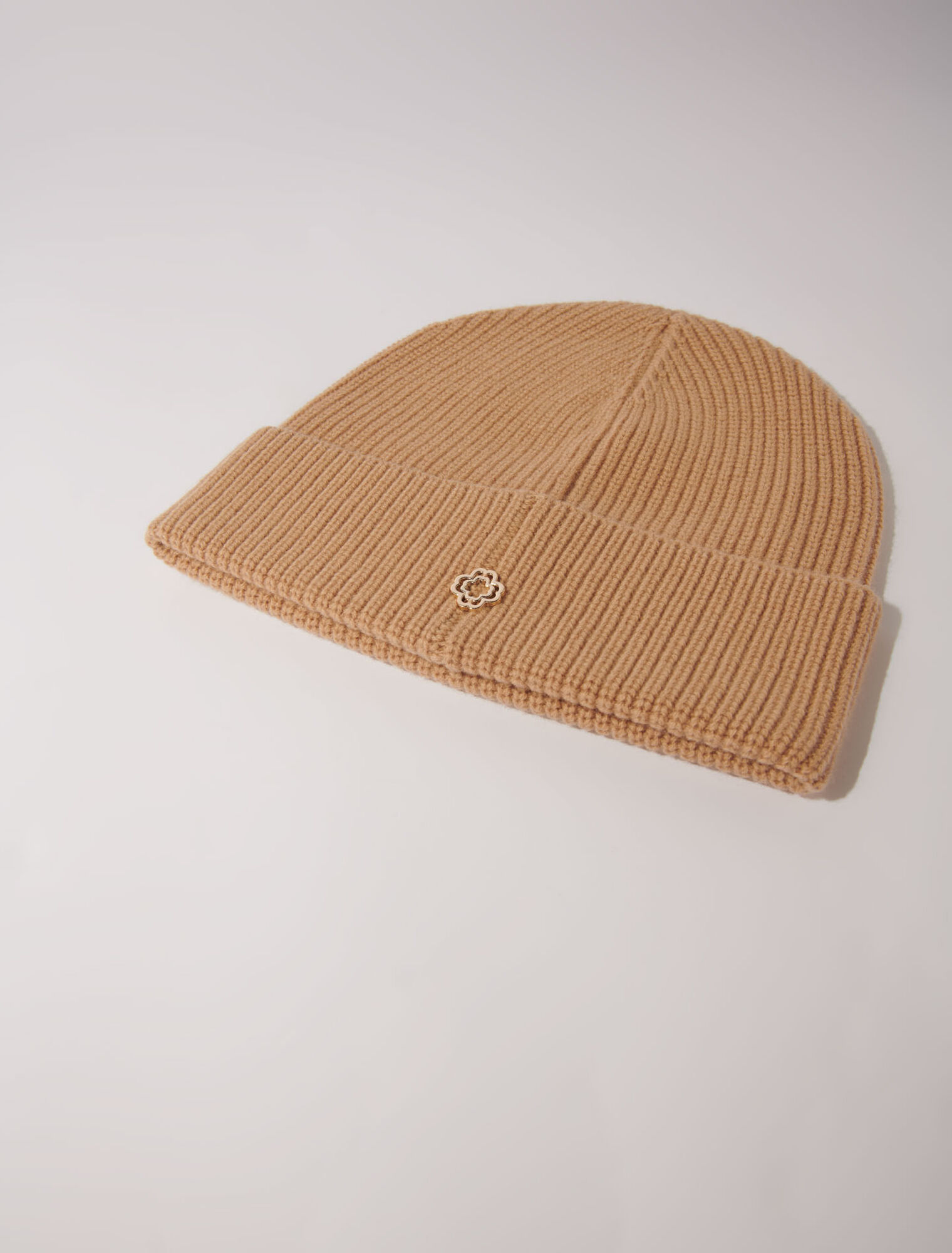 Wool and cashmere hat