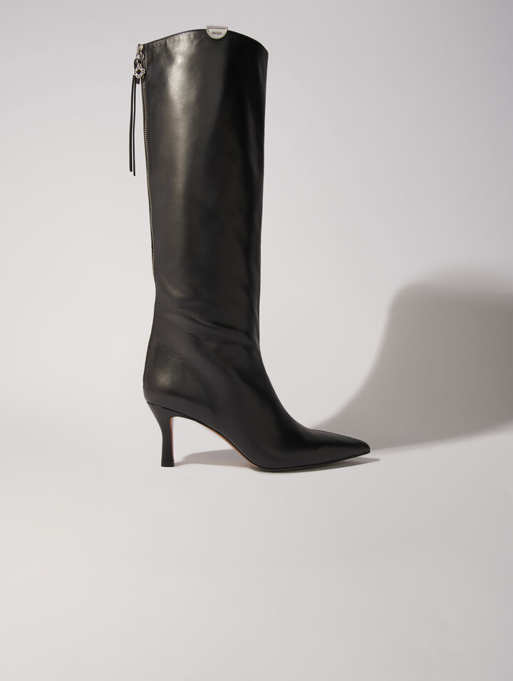 Pointed-toe leather boots