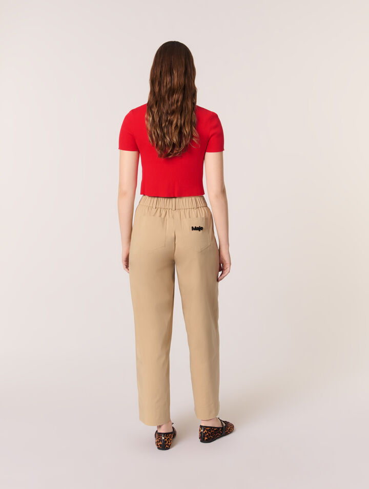 Cropped cardigan with gold buttons 