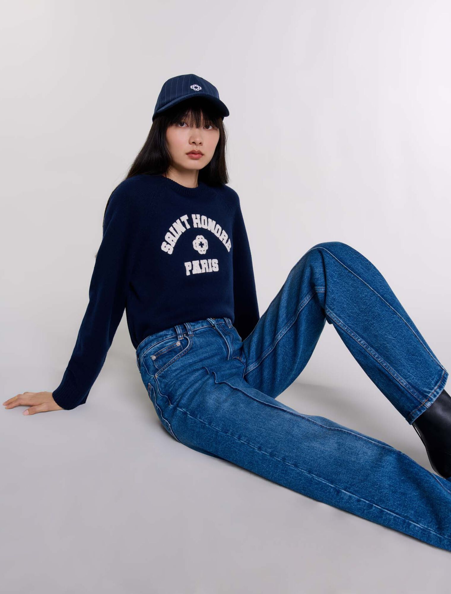 Straight-leg jeans