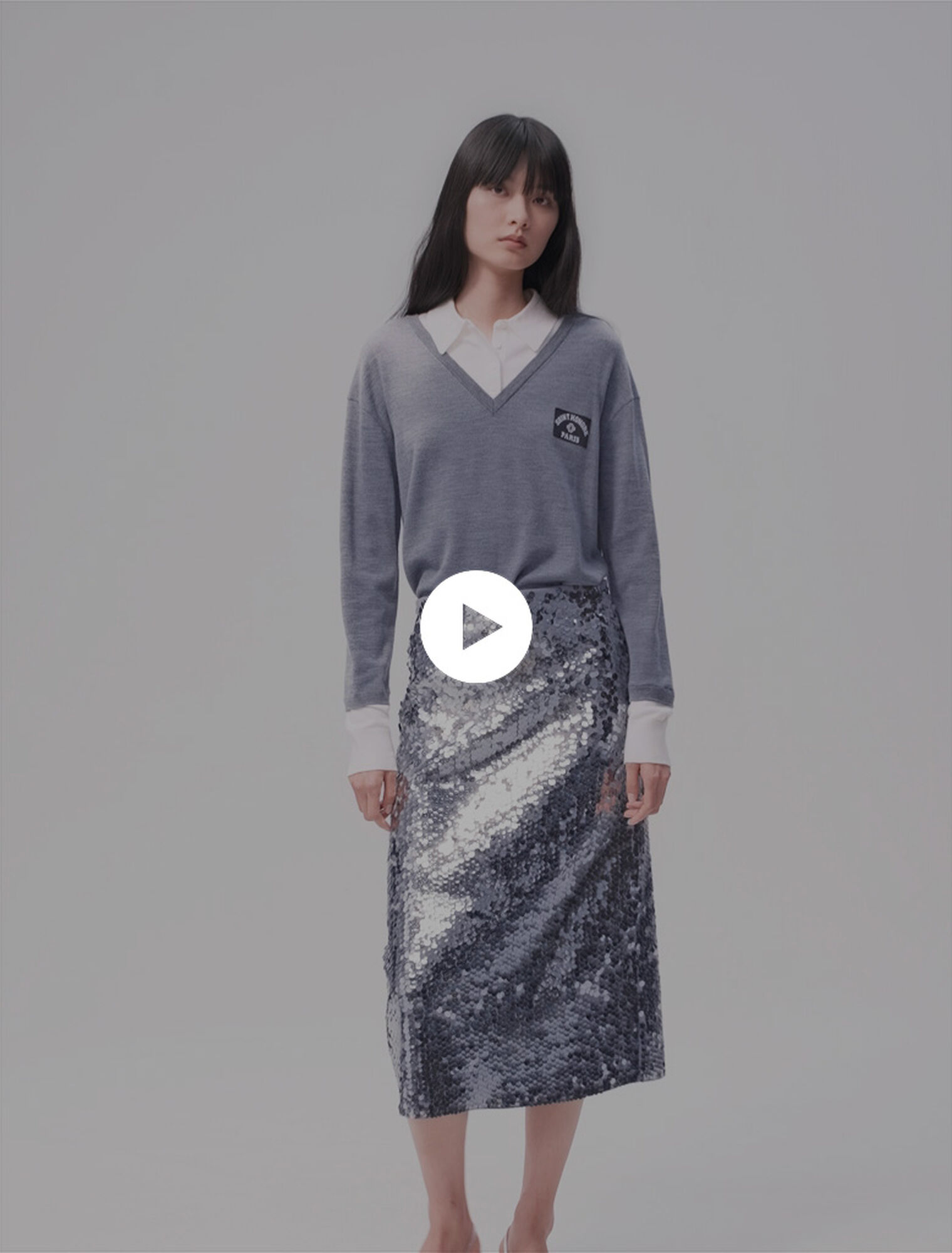 Knit skirt with sequins