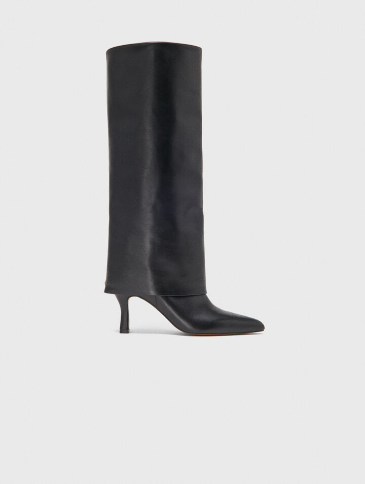Heeled tubular leather boots