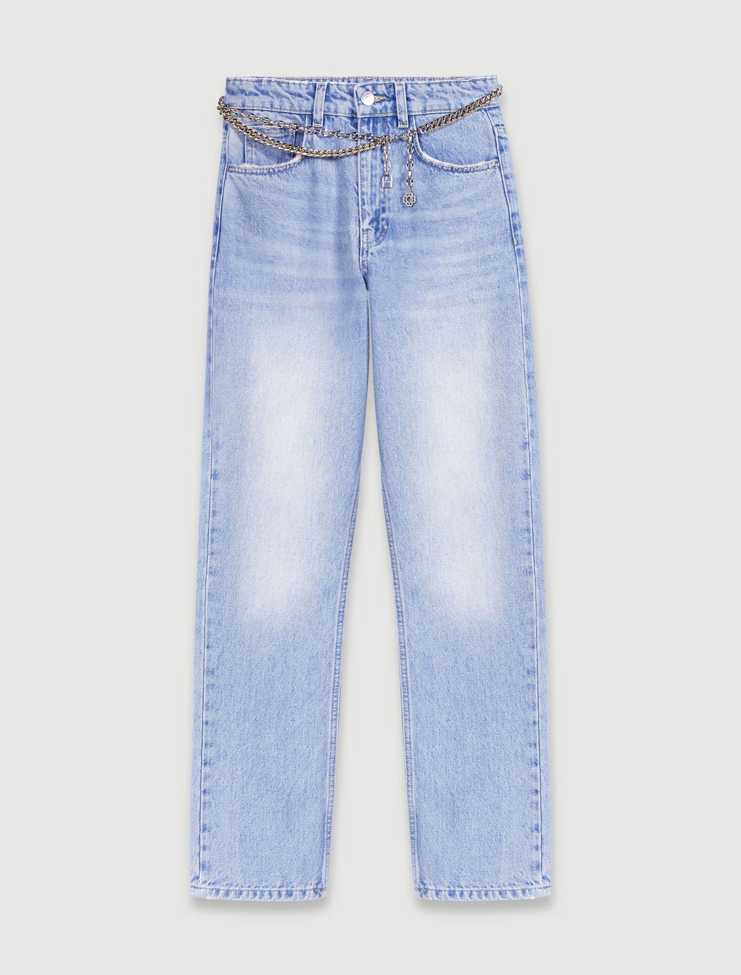 Straight jeans with jewellery belt