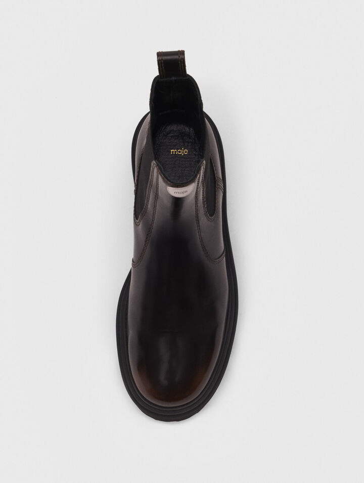 Chelsea boots