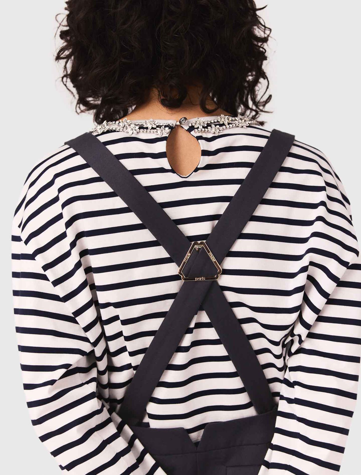Pinafore strap dress