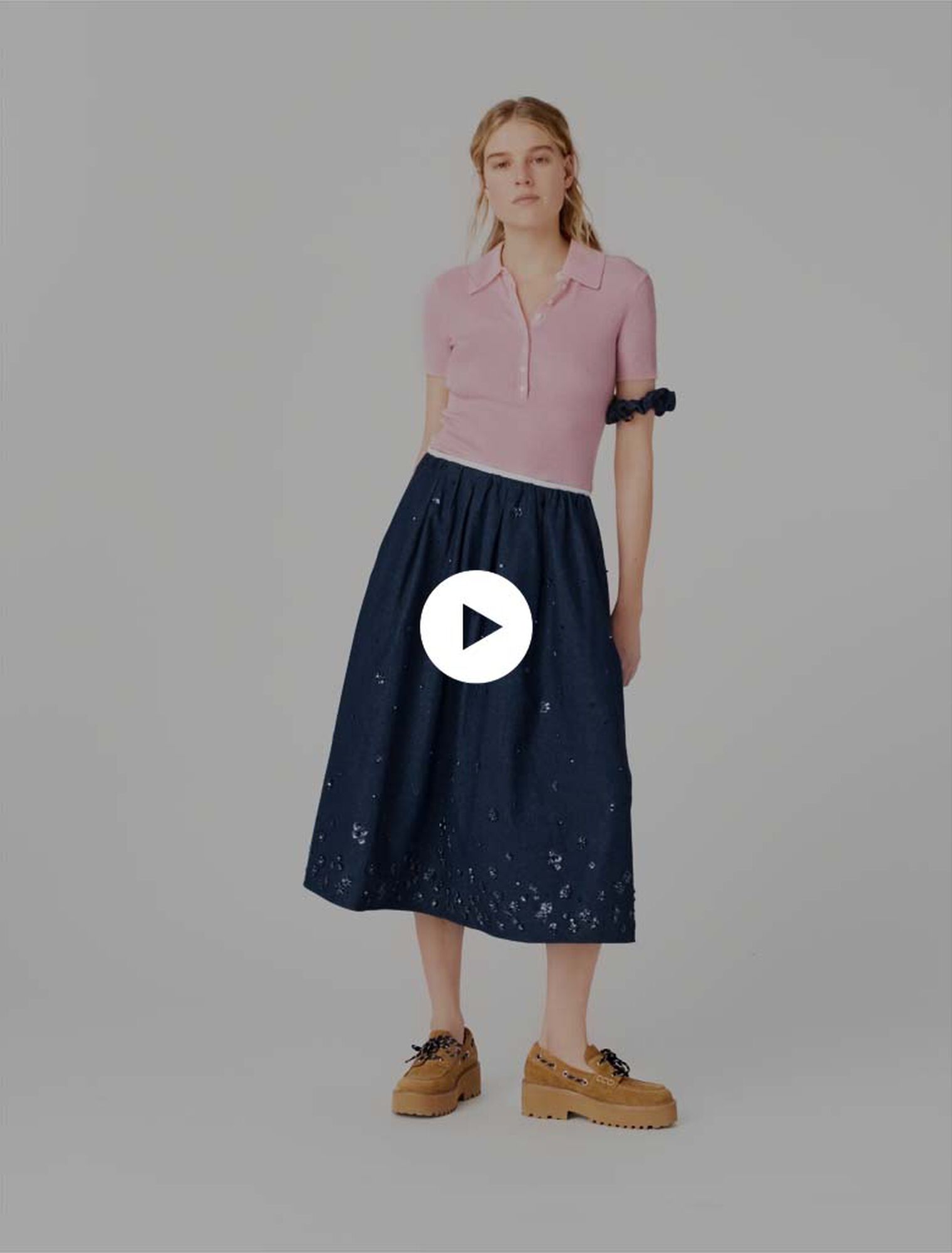 Embroidered denim midi skirt