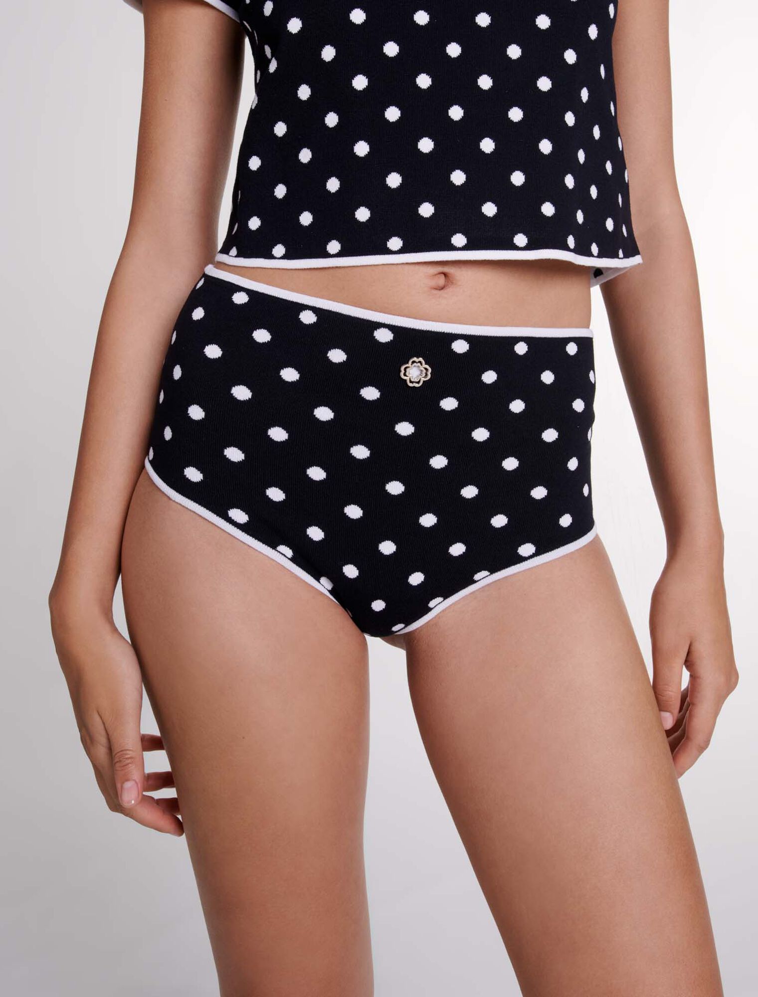Patterned knit briefs 