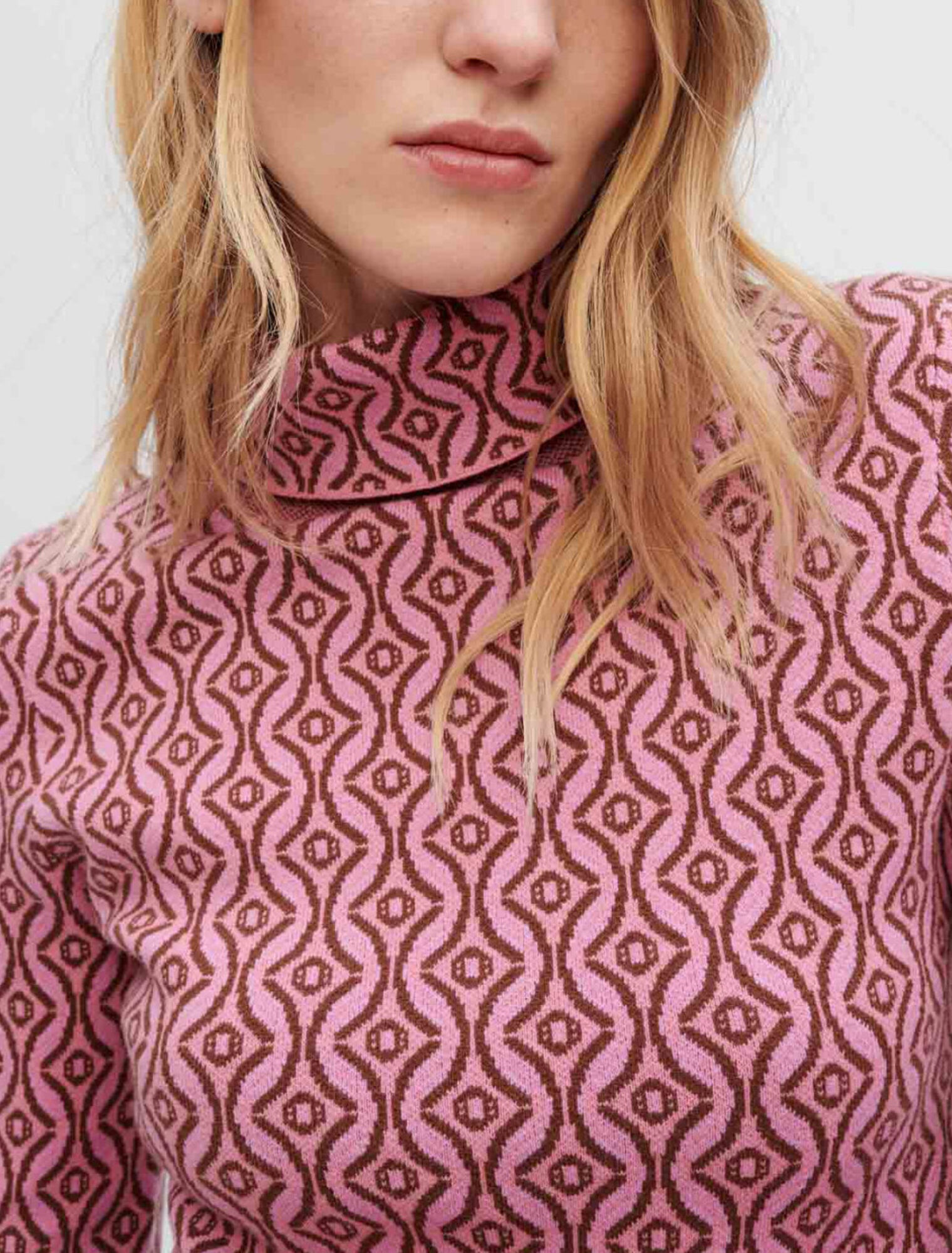 Fitted sweater in Clover Maje jacquard