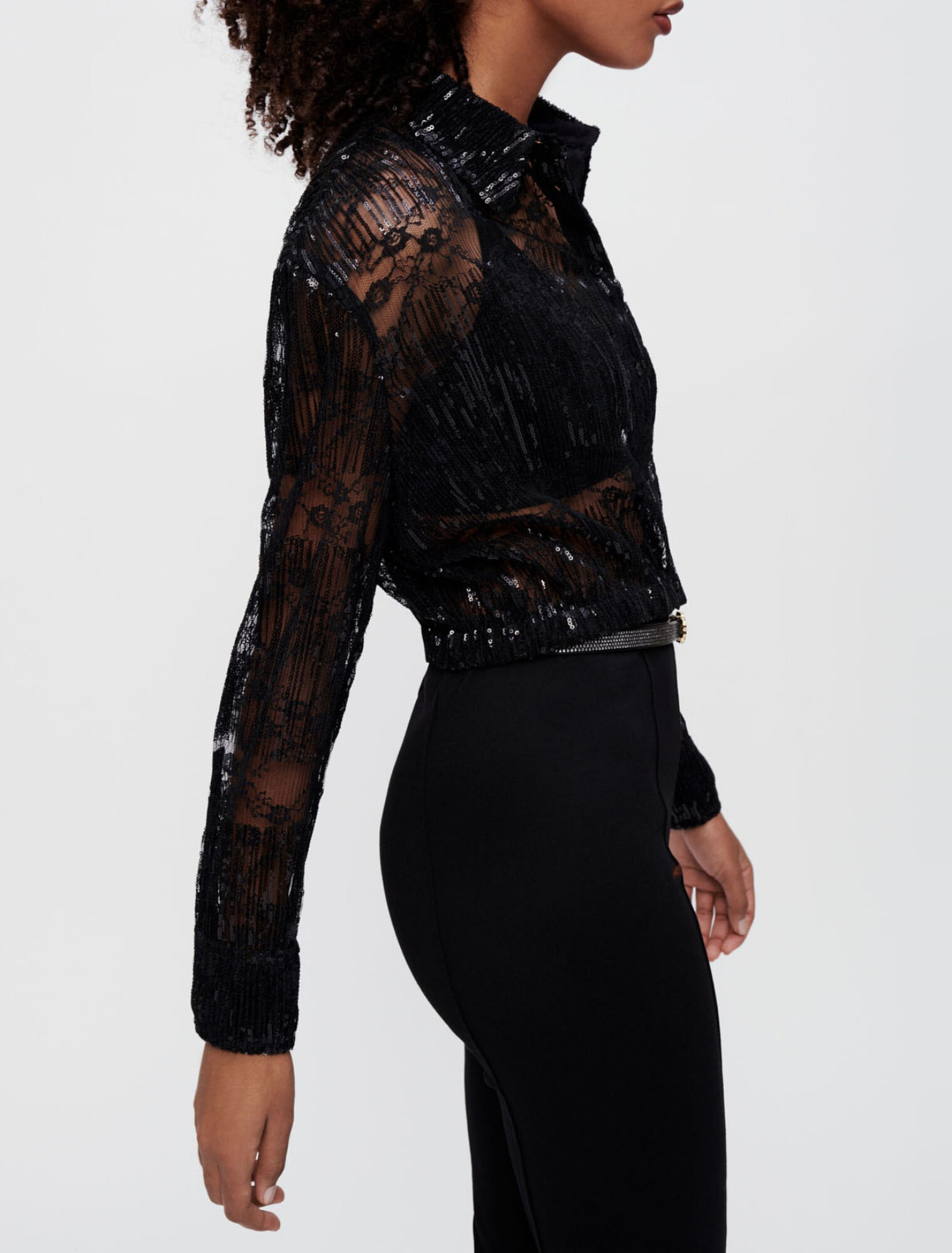 Pleated lace cropped shirt
