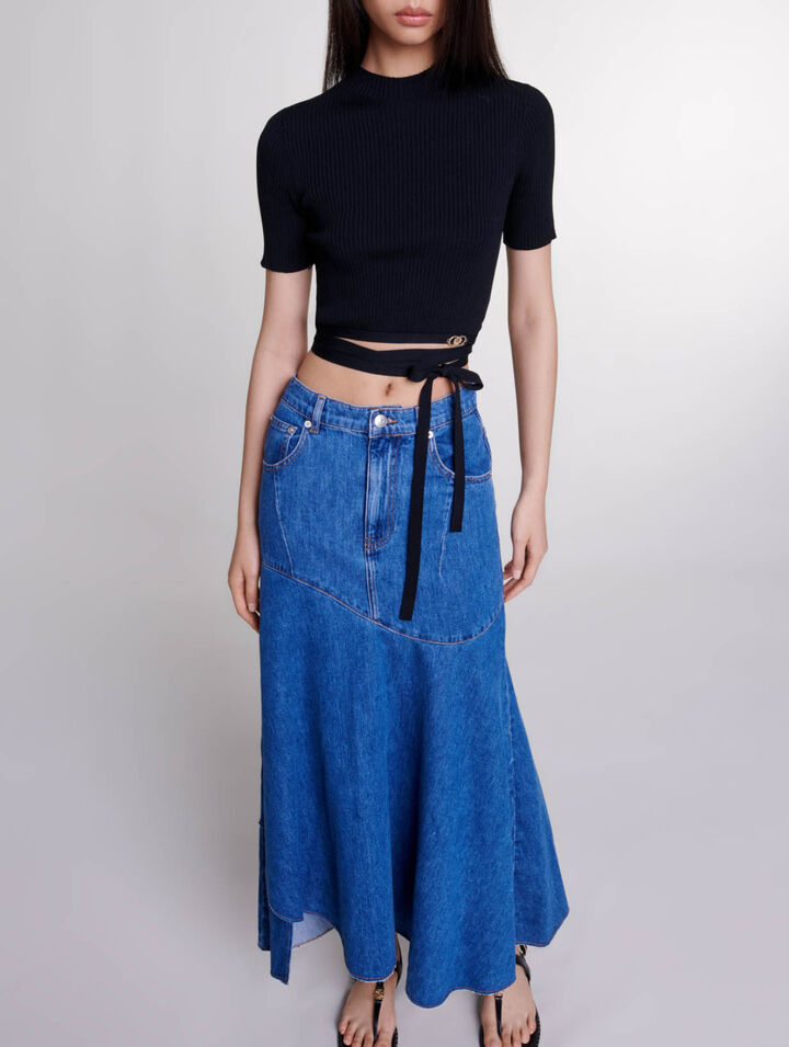 Criss-cross cropped top