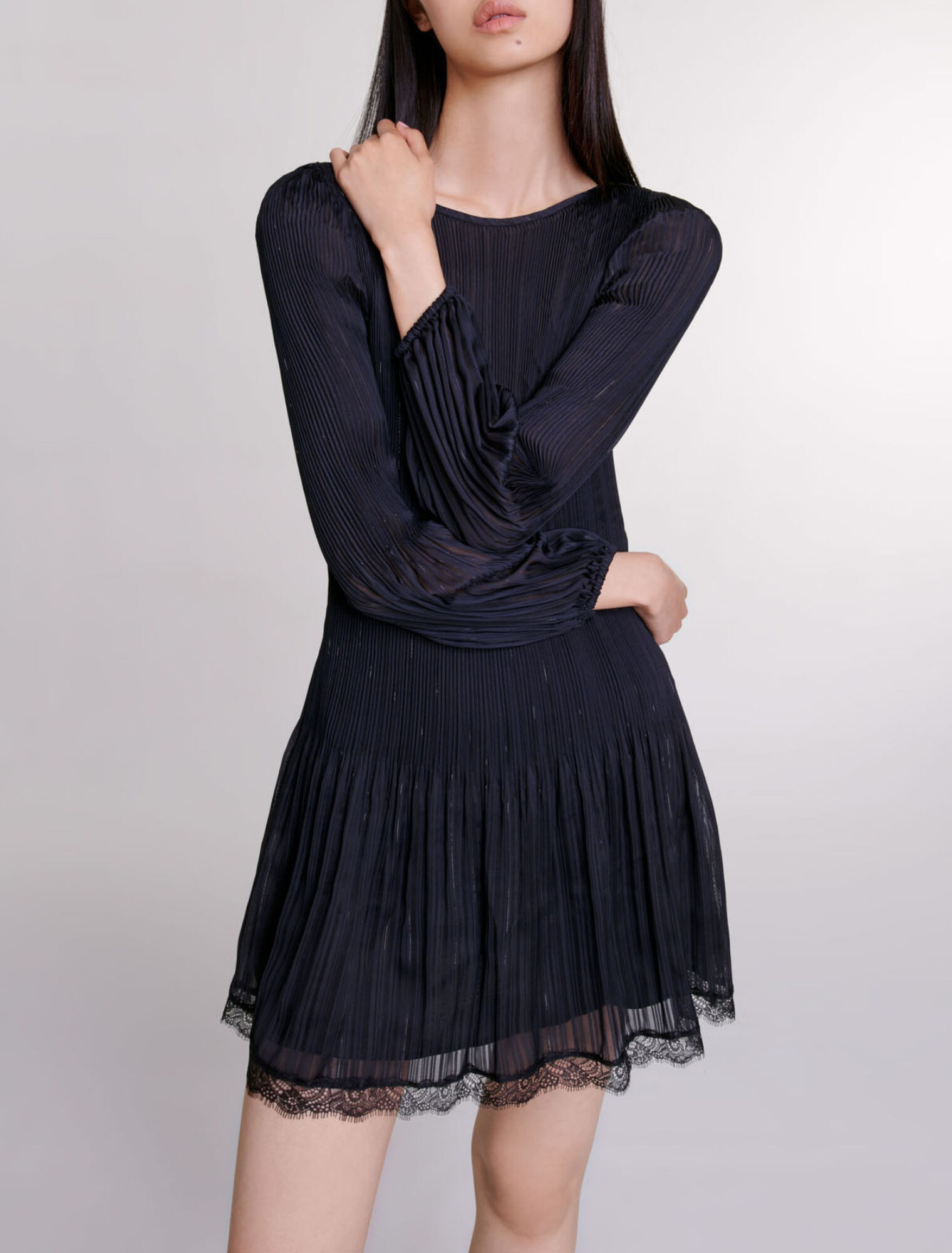 Short pleated dress
