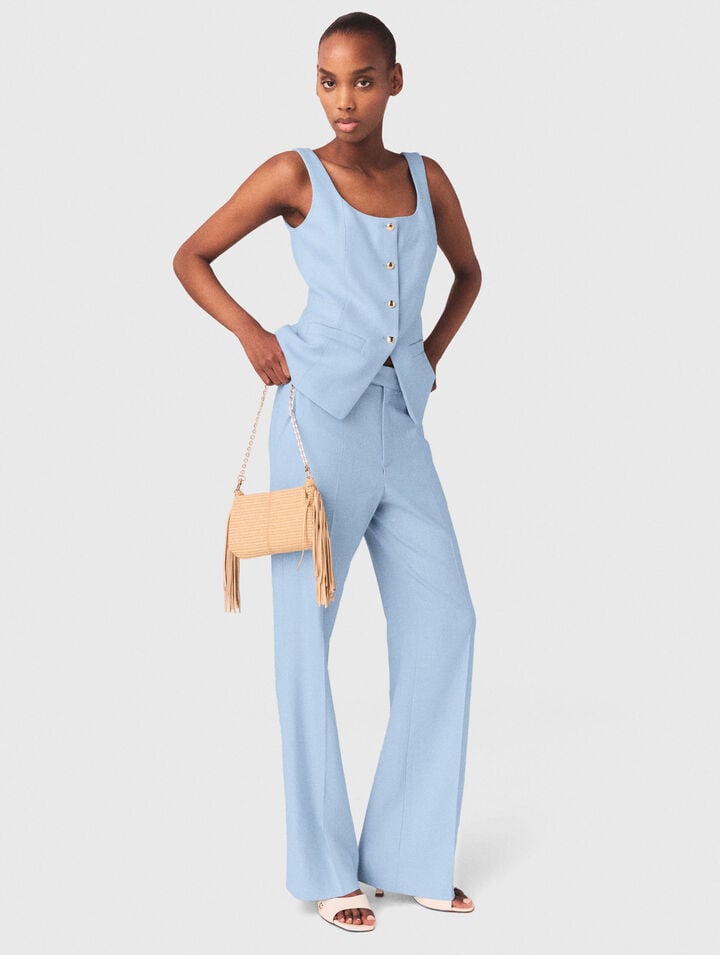 Suit trousers with pleats