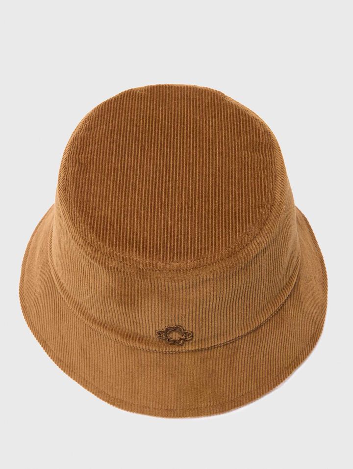 Reversible corduroy bucket hat