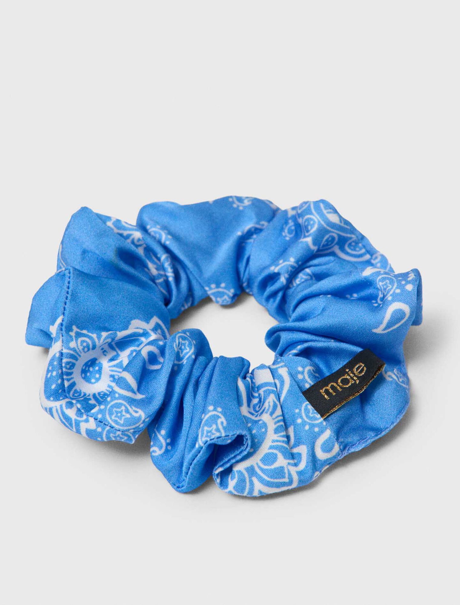 Printed fabric scrunchie