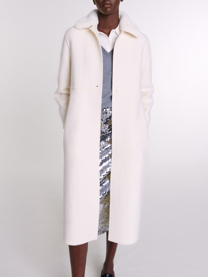 Wool coat with removable collar