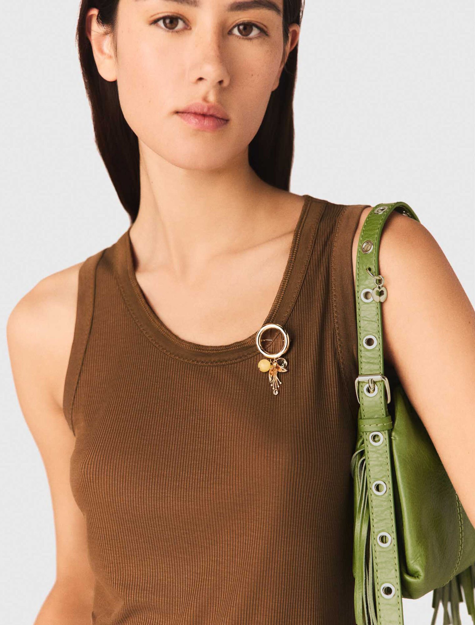 Miss M leather pouch