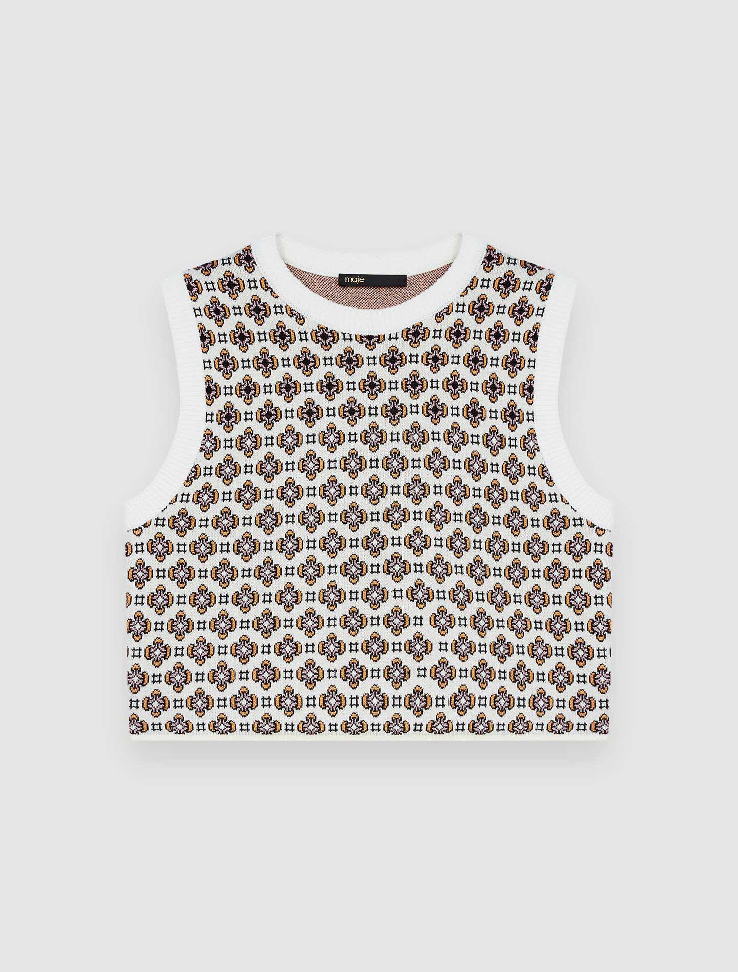 Contrasting jacquard sleeveless jumper