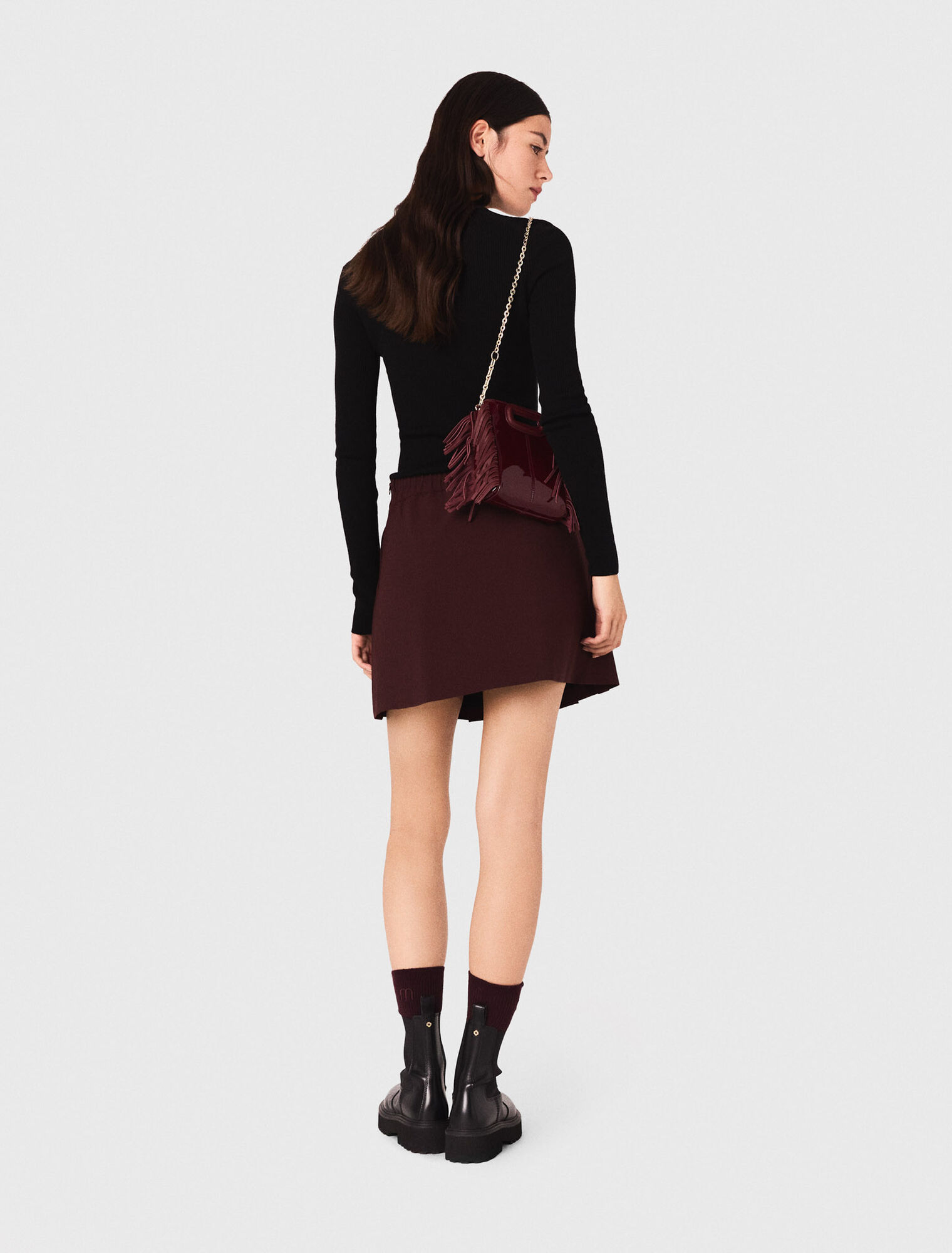 Short pleated skirt