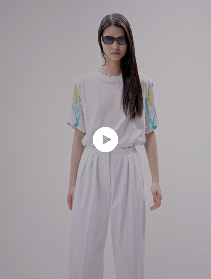 Dual-material print T-shirt